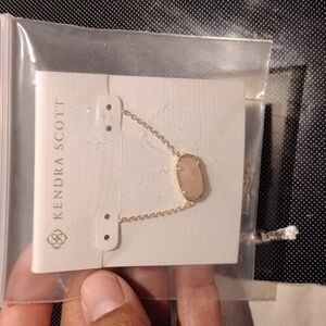 Kendra Scott Elisa Pendant Necklace Elegant Gold Plated Necklace